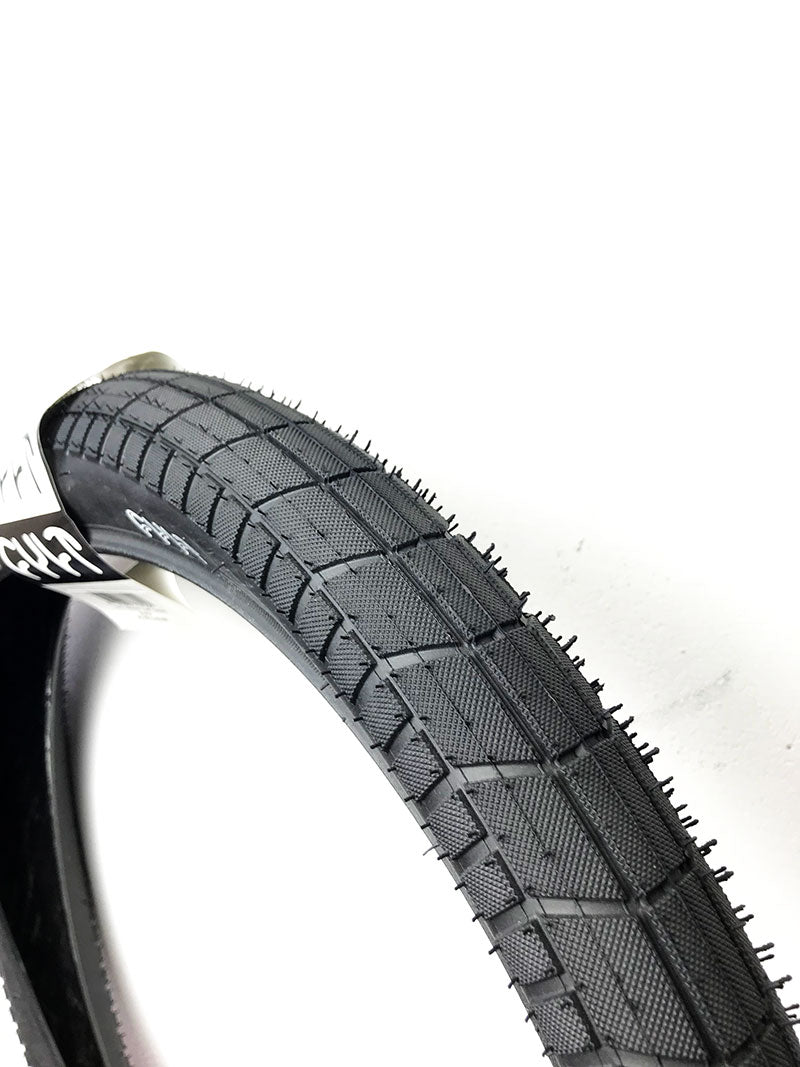 CULT DEHART TREAD タイヤ(20×2.40") / ブラック