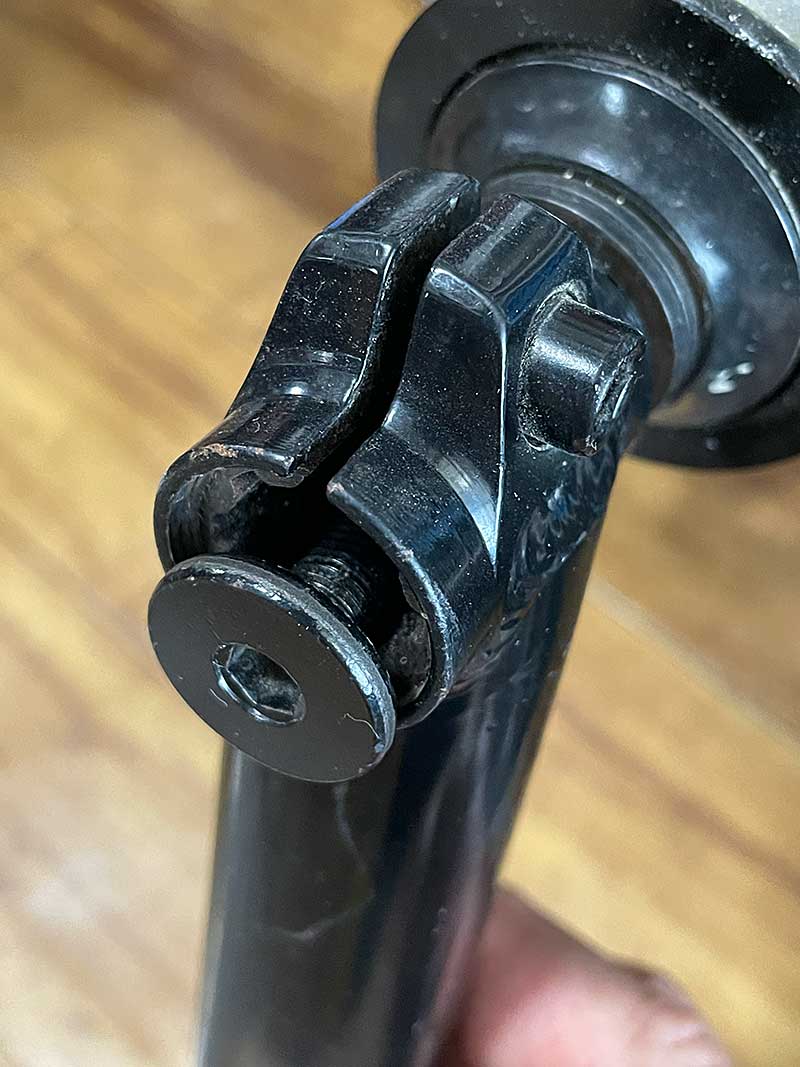 BMXの完成車の定期的なメンテナンスの推奨のお話です