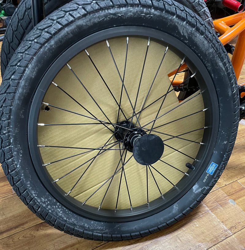 SUNDAY PRIMER 18インチ / グロスオレンジソーダ – BMXショップ