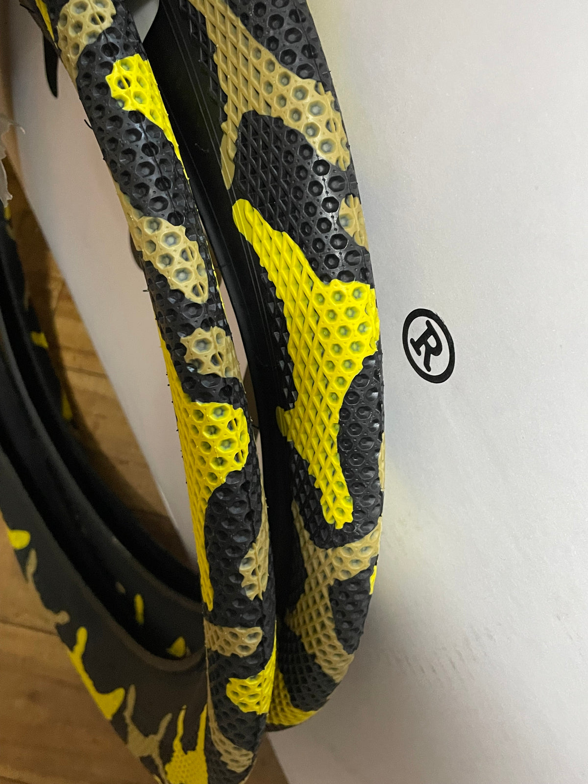 タイヤ | 20インチ – BMXショップワンダーランド