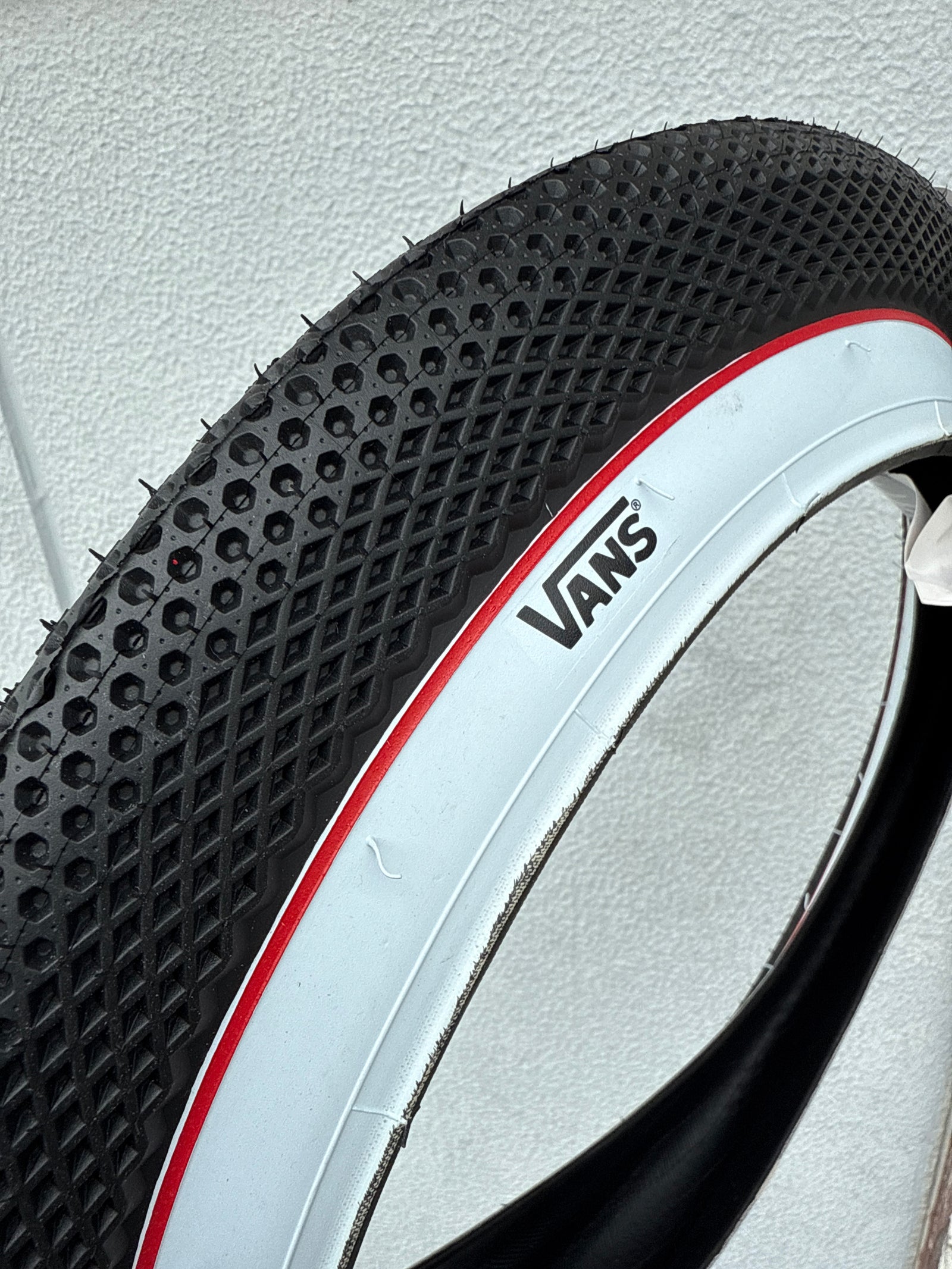 WETHE PEOPLE BMX 16インチ 室内保管　VANSタイヤ　ウィーザ WETHE PEOPLE BMX 16インチ 室内保管 VANSタイヤ ウィーザ
