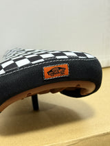 CULT X VANSシート SLIP-ON CHECKERBOARD / ブラック&ホワイト-ガムベース