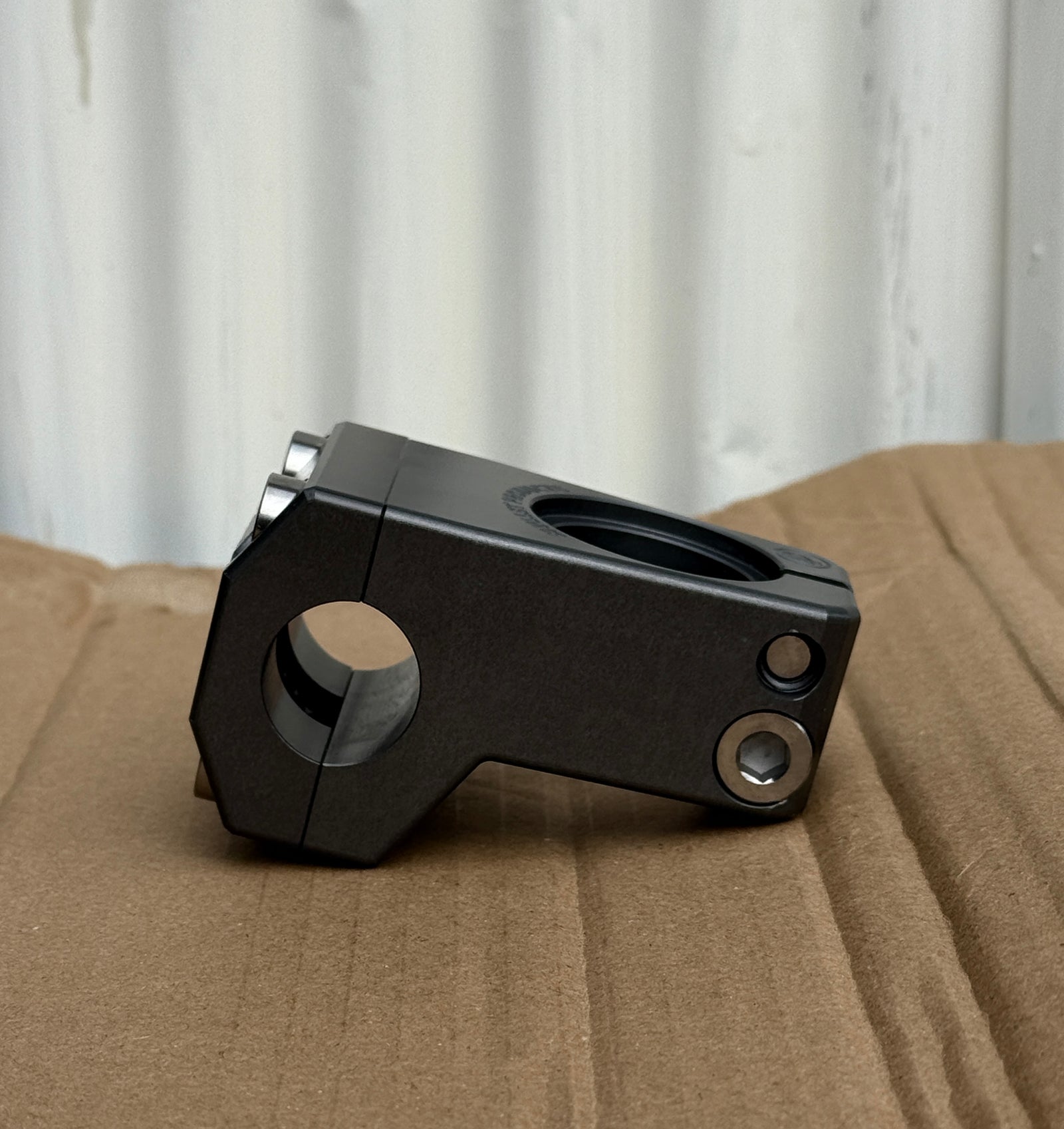 Mullet Products 4PMステム / Hard Anodized – BMXショップワンダーランド