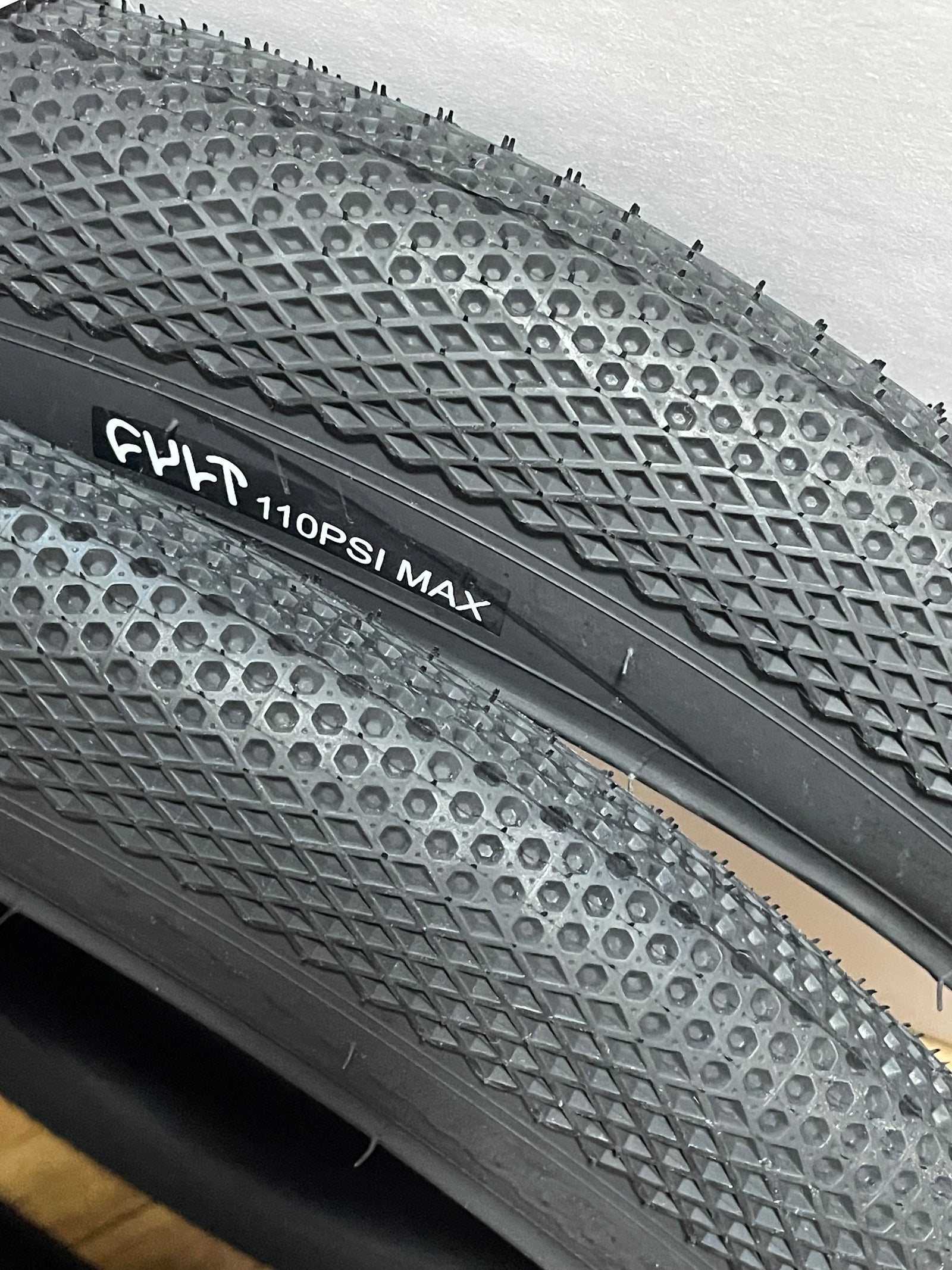 Curt BMX 20インチ⚠️引き取り限定⚠️Vans ストリート　フルブラック Vans × CULT |イーアス沖縄豊崎