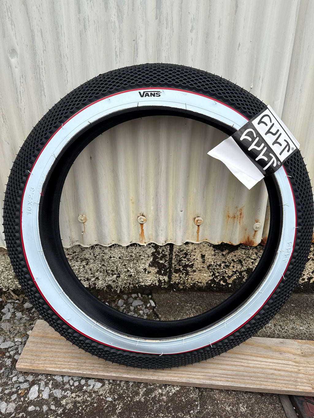 975F5B52-C8B7-4BF3-89E3-