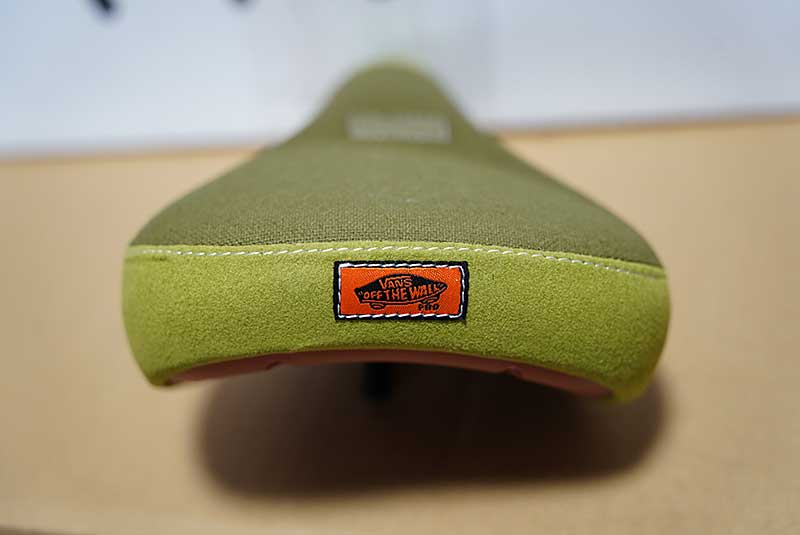 OLD BMX シート CULT X VANSシート OLD SCHOOL CHECKER / グリーン＆ホワイト – BMX