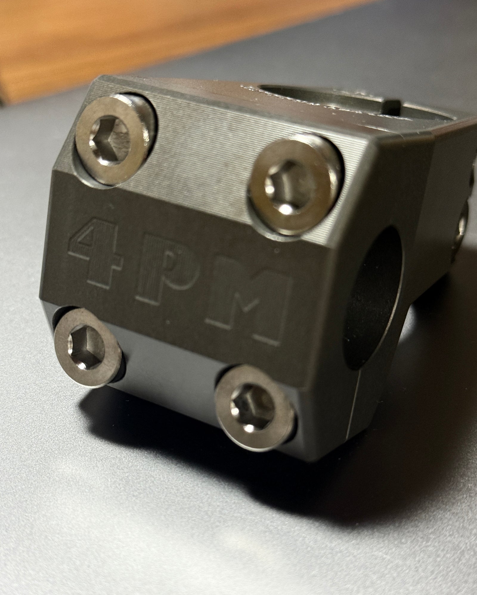 Mullet Products 4PMステム / Hard Anodized – BMXショップワンダーランド