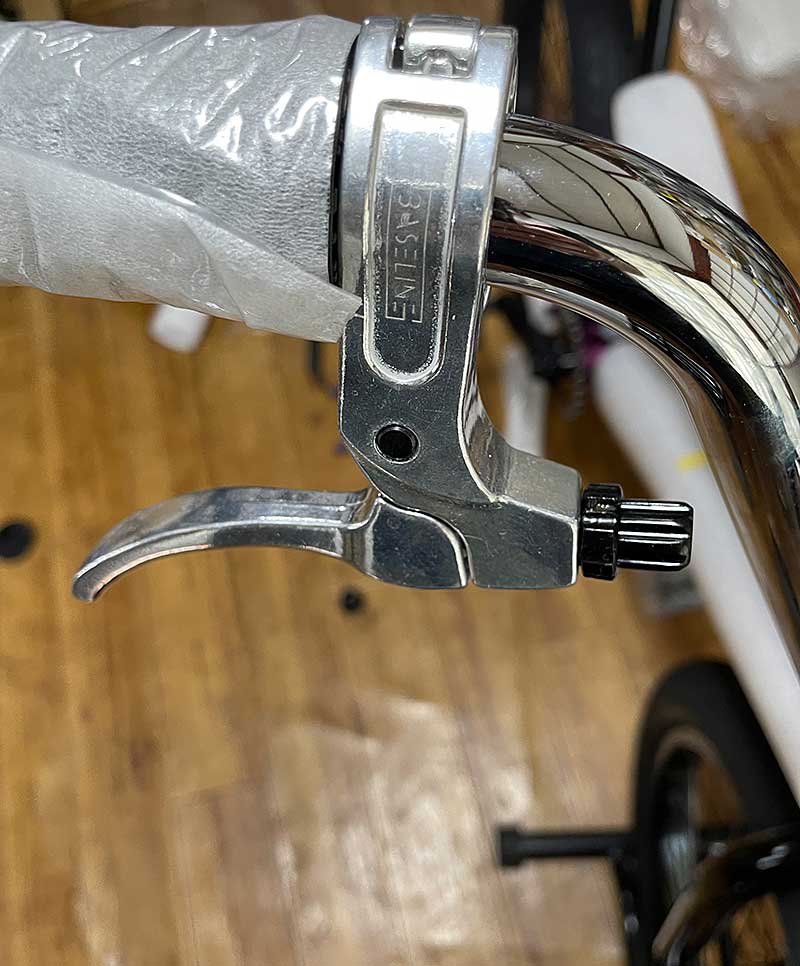 【おすすめ】HARO 2023年 HOOVER 20.75" / マットトランスメルロー【フルクロモリ・フリコ】