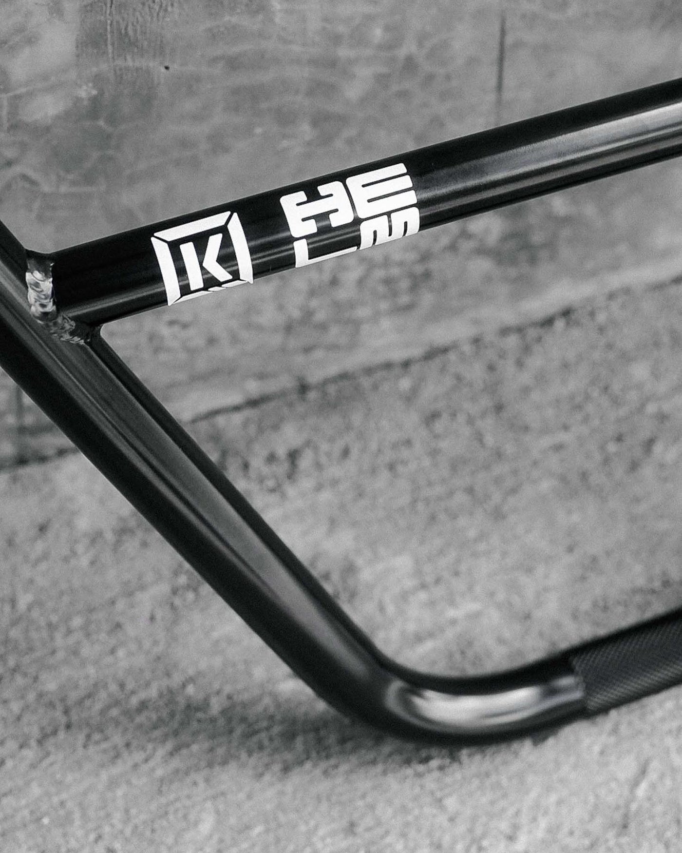 KINK HELMバー 8.75
