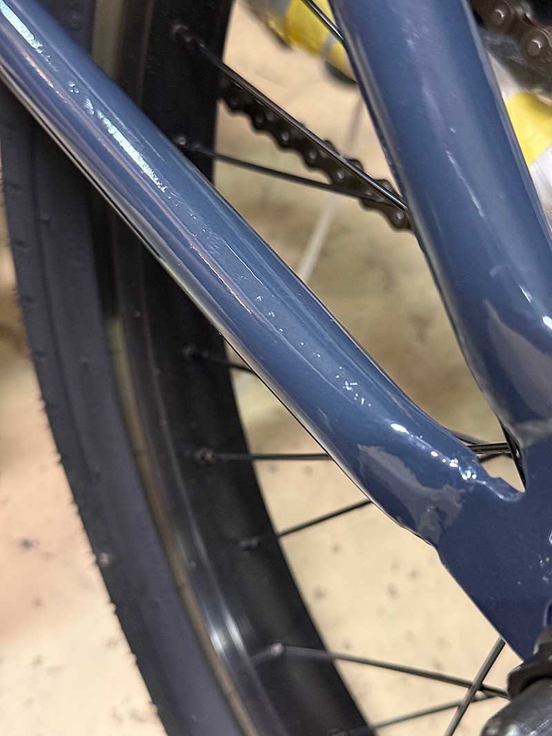 【おすすめ】HARO MID CITY 20.75" / ディープグレイ
