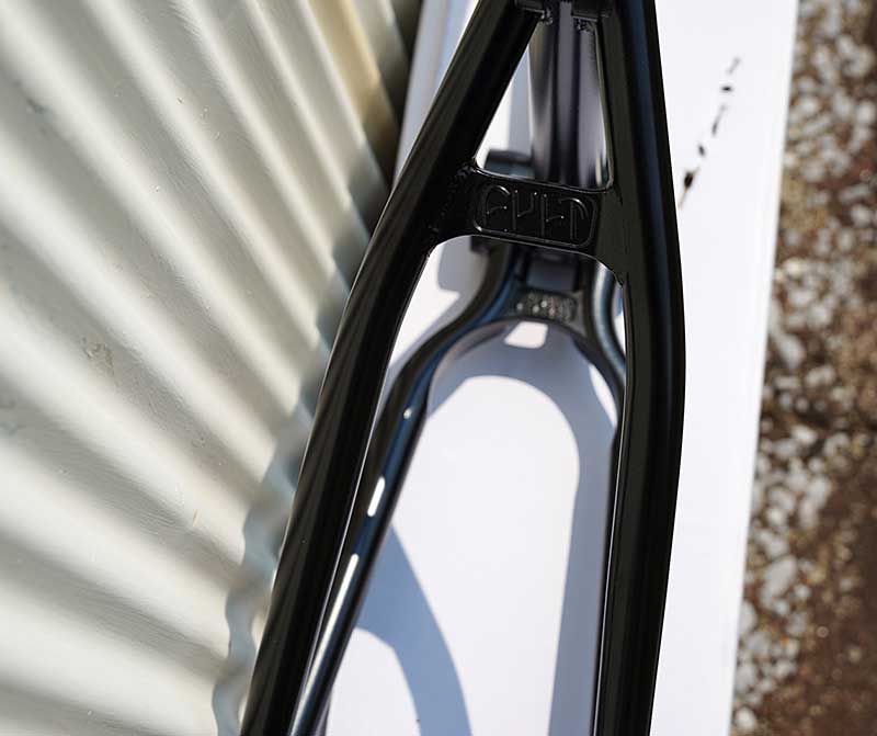 CULT BEGIN "HEVENS GATE" IC 20.5" BRAKELESS/ ブラック